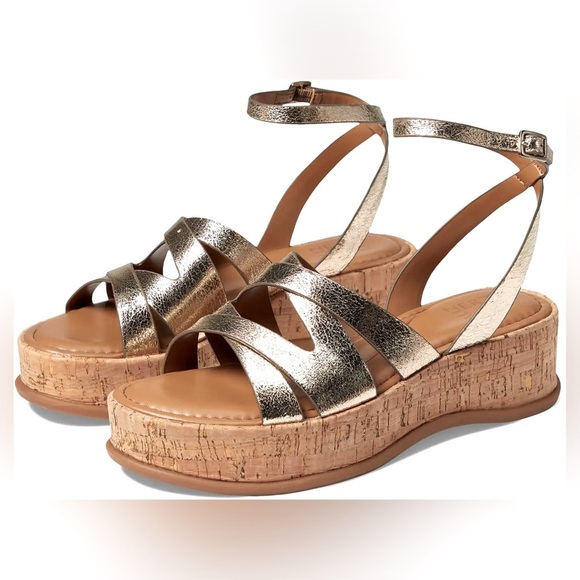 Naturalizer Women's Riley Strappy Platform Heel Sandals  Bronze EUC 10M - Picture 1 of 9